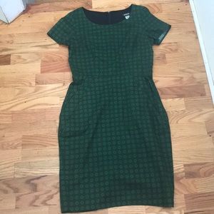 Retrolicious straight hem dress